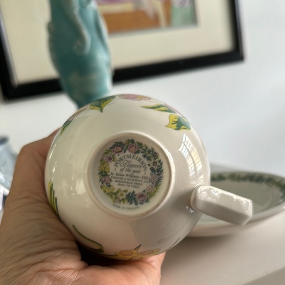 Vintage Portmeirion Flowers of the Year Pattern Cup and Saucer Made in England - Picture 3 of 6